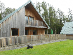 Lord Galloway 32 with Hot Tub